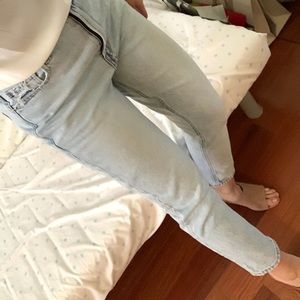 American Eagle Mom Jeans